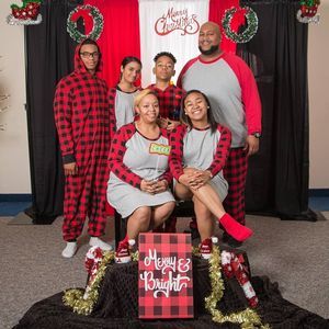 Meet your Posher, Shakira